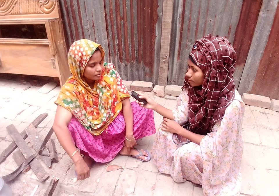 রেডিও অনুষ্ঠান শুনে গর্ভকালীন যত্ন নিয়েছেন চরফ্যাসনের শারমিন বেগম