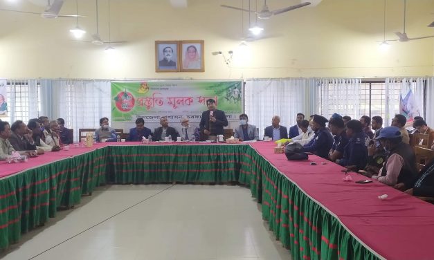 চরফ্যাসনের শহীদ বুদ্ধিজীবী দিবস ও বিজয় দিবস উপলক্ষে আলোচনা সভা অনুষ্ঠিত