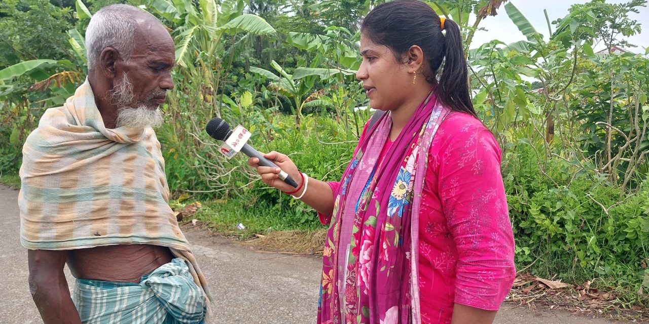 বন্যার পানিতে চোখের সামনে দুই ভাই ও দুই বোনকে ভেসে যেতে দেখেছেন শুক্কুর মিয়া