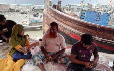 ইলিশ ধরায় নিষেধাজ্ঞা উঠছে আজ, ঘাটগুলোতে বেড়েছে ব্যস্ততা